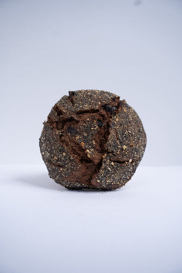Schwarzwälder Kirschbrot von Terjung mit Kirschen und Schokolade