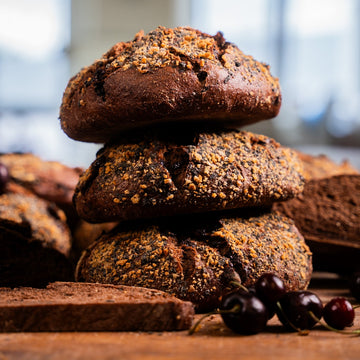 Schwarzwälder Kirschbrot von Terjung gestapelt